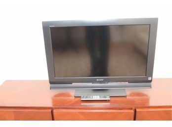 Sony KDL-32L4000 32 Inch BRAVIA LCD HDTV