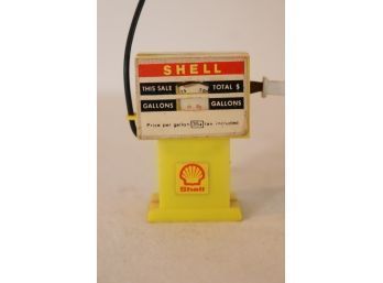 Vintage Shell Wind Up Gas Pump