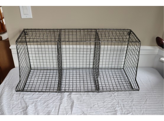 Wire Mesh Wall Hanging 3 Section Storage Basket