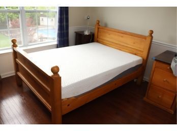 Full Size Wooden Bed Frame And Mattress