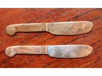 Pair Of Christofle Spreader Knives Silver Plate