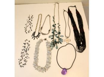 Assorted Necklace Lot (JS-1)