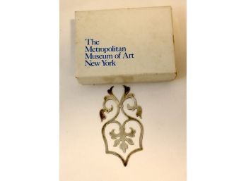 The Metropolitan Museum Of Art New York Sterling Silver MMA Book Mark (J-7)