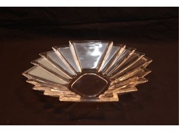 Scalloped Glass Serving Bowl  (G-2)