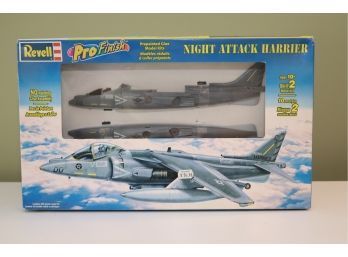 Revell Pro Finish Night Attack Harrier Pre-painted Glue Model Kit