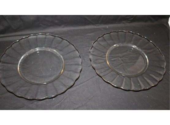 2 Glass Platters (L-30)