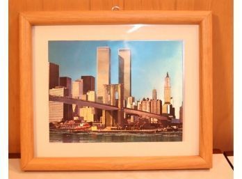 VINTAGE 3D LOOKING METALLIC NYC TWIN TOWERS BROOKLYN BRIDGE PICTURE (M-94)