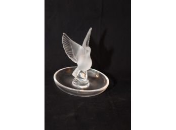 LALIQUE SIGNED FROSTED GLASS DOVE WITH WINGS SPREAD RING HOLDER Trinket Dish. (P-78)