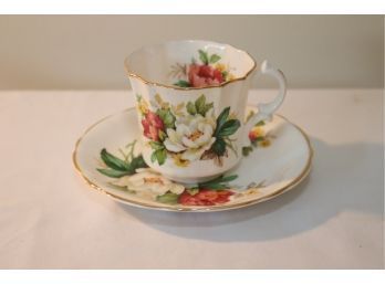 Vintage Hammersley Bone China Tea Cup And Saucer  Made In England (P-42)