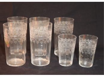 Vintage Set Of 7 Etched Glasses (P-83)