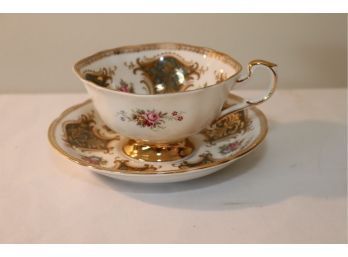 Vintage Paragon Fine Bone China Tea Cup And Saucer  Made In England (P-45)