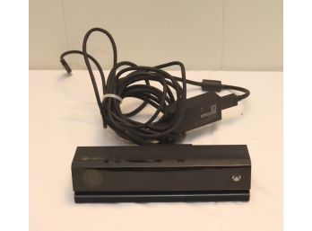Xbox One Kinect Sensor V2 - Black Model 1520 (Microsoft) With TV Stand / Mount. (N-16)