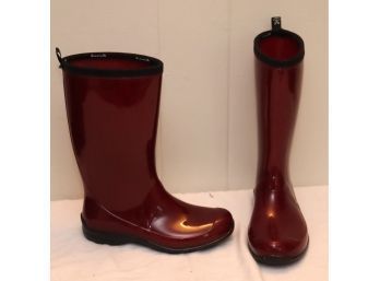 Kamik Rain Boots Size 6. (T-14)