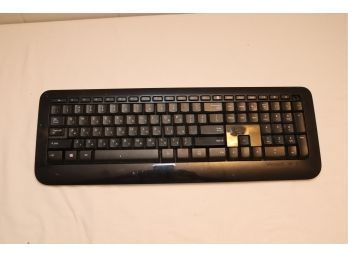 Microsoft Wireless Keyboard 800. (N-22)