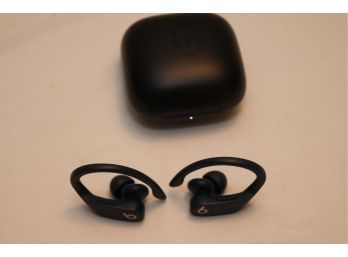 Beats Wireless Headphones. (N-62)