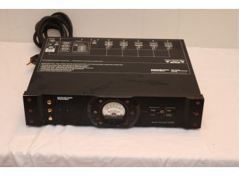 Monster Power HTS 5000 Home Theatre Reference Power Center. (N-100)