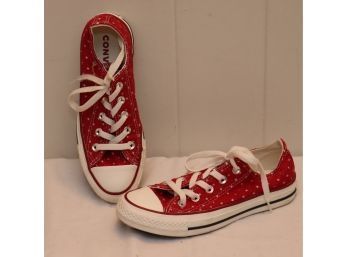 Converse All Star Low Tops Red W/ Stars 3.5 (T-7)