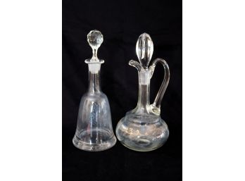 Pair Of Vintage Glass Decanters (s-61)