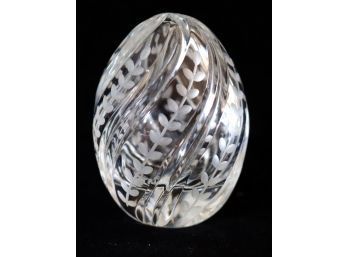 Cut Glass Crystal Egg Paperweight Figurine (S-82)