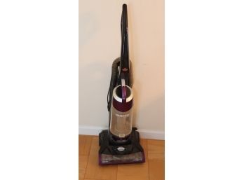 Bissell 1334 CleanView Plus Vacuum Cleaner W/ OnePass Technology. (T-20)