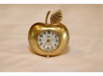 Collezir Gold Apple Clock (G-52)