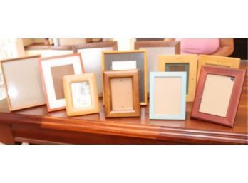 Picture Frame Lot (P-8)