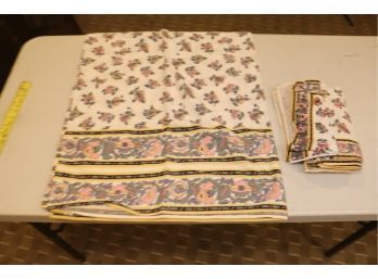 Floral Tablecloth And Napkins