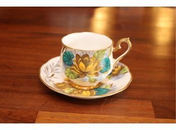 Vintage Royal Albert Bone China Teacup England (G-11)