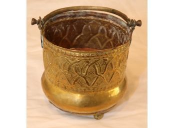 Vintage Brass Footed Pot With Handle (G-64)