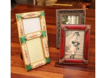Picture Frame Lot (P-9)