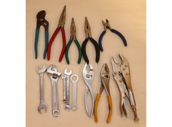Tool Lot Pliers Wrenches Vice Grips Stanley, Buffalo, (S-59)