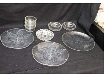 Assorted Glass Serving Platters Plates Bowls (D-51)