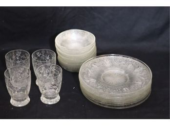 Vintage Etched Glass Plates Bowls And Glasses (D-48)