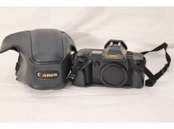 Canon T70 35mm Camera Body And Case (R-11)