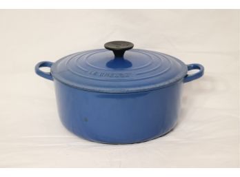 Vintage Le Creuset E Blue 4.5 Qt Dutch Oven Cast Iron Enamel Pot Made In France
