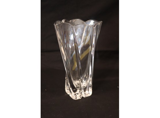 Signed Crystal Glass Flower Vase (B-29)
