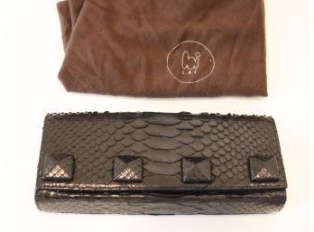 Lai Black Snakeskin Clutch Handbag (P-12)