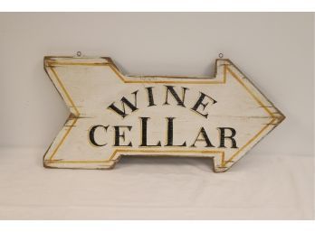 Painted Wooden Wine Cellar Arrow Sign (B-2)