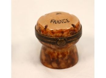 Vintage Peint Main Limoges Trinket Box Champagne De France Cork (A-84)