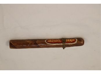 Vintage Peint Main Limoges Trinket Box Habana Cigar (A-89)