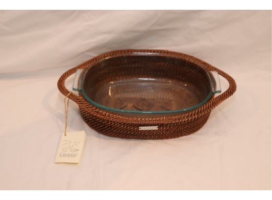 Claisio Wicker Basket With Glass Casserole Insert (K-16)
