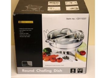 New In Box  Round Chafing Dish CD11037 (A11)