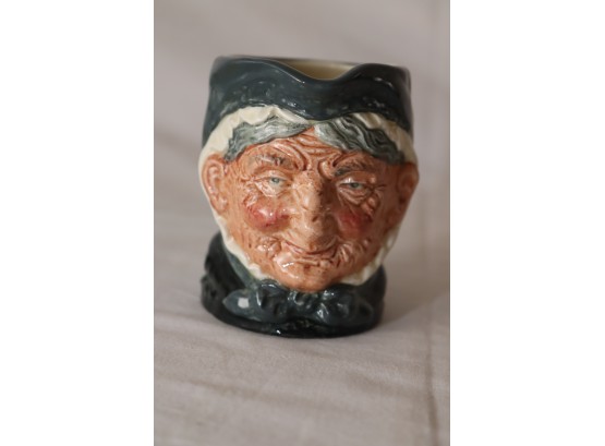 Royal Doulton Granny Toby Mug Vintage 3.25' Made England D6384 (N-10)