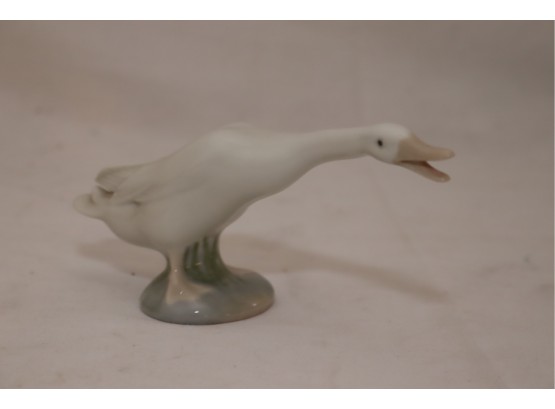 Lladro Goose (N-7)