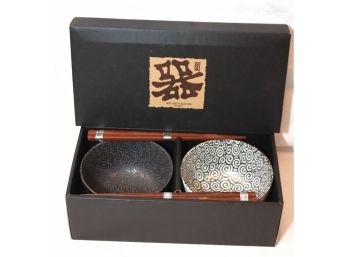 Japanese Bowl Set With Wooden Chop Sticks (K-8)