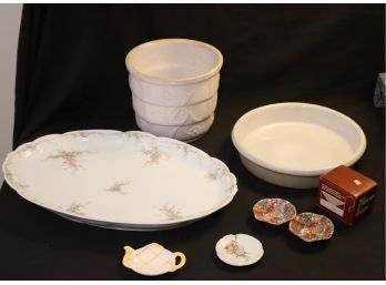 Some Vintage Platters Tea Bag Holders And More (N-108)