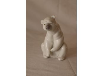 Lladro Polar Bear (N-6)