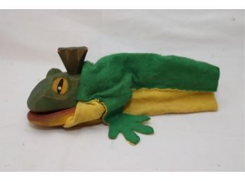 Vintage Frog Hand Puppet W/ Wooden Head (P-78)