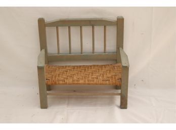 Small Doll Display Bench (P-35)