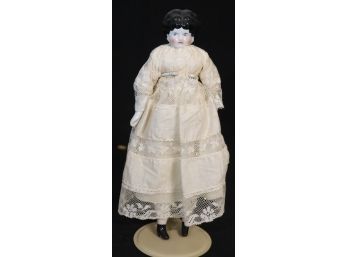 Porcelain Doll (D-34)